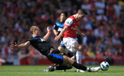 联赛中屹立 联赛中屹立